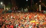 Tây Ban Nha vô địch: Hàng ngàn người ăn mừng thâu đêm