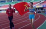 Dương Thị Việt Anh vui mừng khi giành HCV ở nội dung nhảy cao