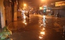 Mùng 6 Tết, người Sài Gòn trắng đêm tát nước vì mưa lớn