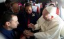 Đức Giáo hoàng chủ trì đám cưới trên không
