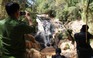 Du khách nước ngoài và hướng dẫn viên người Việt tử nạn tại thác Hang Cọp