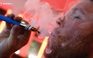 Vì sao Mỹ cân nhắc cấm thuốc lá điện tử có hương vị?