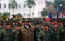 Đứng bên tướng lĩnh, Tổng thống Venezuela kêu gọi quân đội chống âm mưu đảo chính