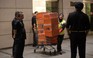 Hàng trăm túi xách hàng hiệu trong căn hộ liên quan đến cựu Thủ tướng Malaysia