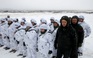 Ukraine đưa quân tới biên giới giữa căng thẳng với Nga