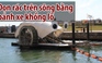 Dọn rác trên sông bằng guồng quay thông minh, Việt Nam cần mua vài cái!