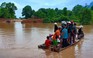 Vụ vỡ đập thủy điện Lào: Gấp rút cứu hộ người dân