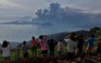 Núi lửa có thể phun trào, Philippines kêu gọi người dân sơ tán
