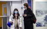 Mỹ, Nhật đưa công dân khỏi Vũ Hán, kinh tế Trung Quốc 'chịu trận' vì vi rút corona mới