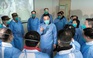 Quan chức Vũ Hán 'trộm' khẩu trang của nhân viên y tế