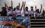 Giới trẻ Thái Lan biến đồng phục học sinh thành thời trang cao cấp