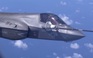 Xem chiến đấu cơ F-35B xếp hàng 'đổ xăng' giữa trời