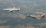 F-35 lần đầu được 'đổ xăng' trên không bằng máy bay không người lái