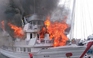 Tàu du lịch 4 sao bốc cháy dữ dội ở cảng Tuần Châu