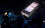 Smartphone màn hình gập Samsung Galaxy Fold 'cháy hàng'