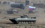 Ukraine nói tấn công tàu hậu cần Nga trên biển Đen, Nga cảnh báo NATO