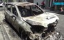 Chevrolet Orlando cháy trơ khung trước nhà giám đốc lúc rạng sáng