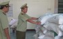 Bắt 30 tấn đường nghi nhập lậu đang được đưa từ Quảng Trị vào Phan Thiết tiêu thụ