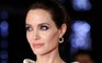 Angelina Jolie làm căng chuyện ly hôn với Brad Pitt khiến luật sư riêng nghỉ việc