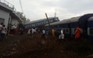 Ấn Độ: Xe lửa trật đường ray, ít nhất 10 người chết