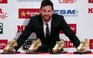Messi đuổi kịp Ronaldo khi nhận giải Chiếc giày vàng châu Âu lần thứ 4