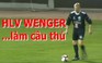 Chán huấn luyện, HLV Wenger trở lại làm cầu thủ cùng Deschamps