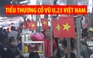Tiểu thương hào hứng trang trí chợ cổ vũ U.23 Việt Nam