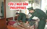 Cứu 2 ngư dân Philippines bị chìm tàu, trôi dạt trên biển Trường Sa