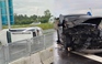 Xe sang Range Rover tông xe Fortuner lật nhào trên cao tốc Trung Lương - Mỹ Thuận, 5 người bị thương