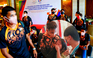 U.23 Malaysia có mặt ở Phú Thọ, tình nguyện viên rơi nước mắt chia tay