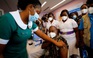 Tiêm ngừa Covid-19: người châu Phi do dự, có nguy cơ vắc xin hết hạn trước khi hết hàng