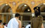 Lần đầu tiên nữ giới được giữ an ninh ở thánh địa Mecca