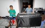 Hai anh em nhà nghèo ở Ninh Hoà chơi nhạc khiến nhiều người thán phục
