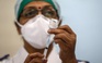 Thấm đòn Covid-19, Ấn Độ quyết tiêm vắc xin miễn phí cho người trưởng thành