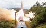 Xem 'đoàn tàu tên lửa' của Triều Tiên lần đầu bắn thử