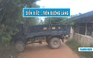 Xe tải chạy ‘lút ga’ trên đường làng, suýt gây tai nạn kinh hoàng