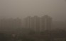 Bão bụi lớn tấn công Bắc Kinh, gây nguy hiểm cho sức khỏe