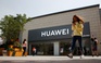 Tại sao Mỹ chưa thể mạnh tay ngay với Huawei?