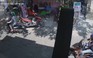 Trộm xe máy tỉnh bơ bẻ khóa trộm xe giữa ban ngày ở Tân Thới Nhất
