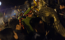[VIDEO] Hàng ngàn người chen lấn, cướp lộc đêm khai ấn đền Trần